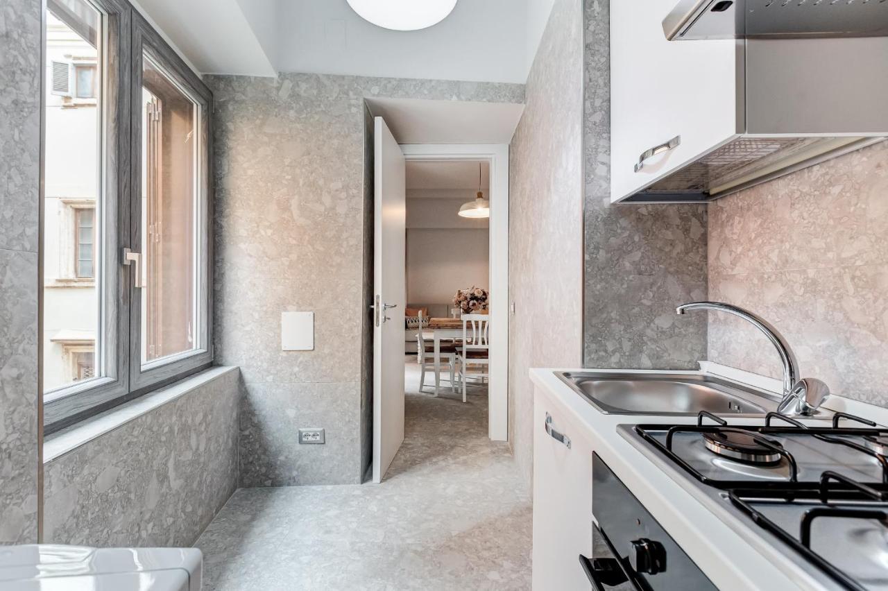 Crystal Trevi Fountain - Romedreamhome Ngoại thất bức ảnh