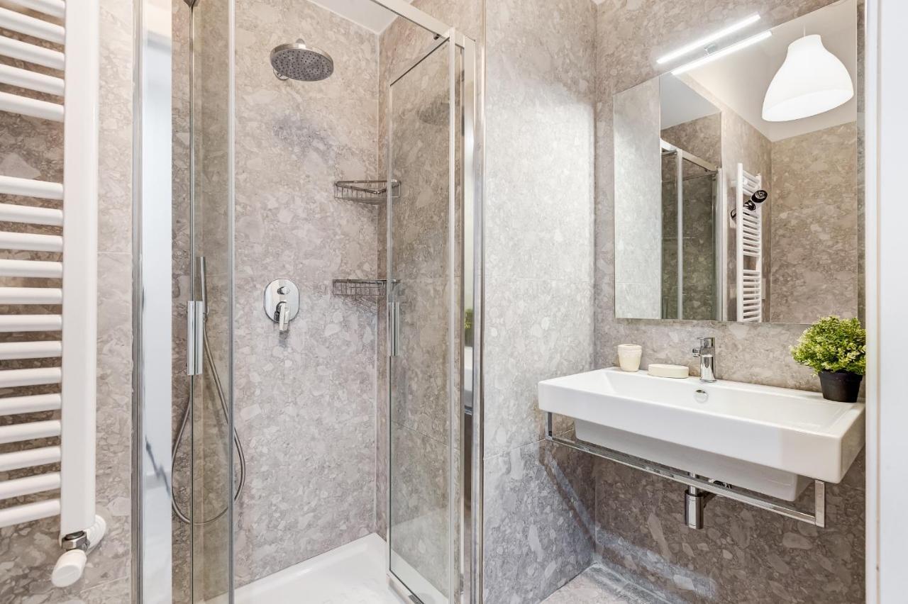 Crystal Trevi Fountain - Romedreamhome Ngoại thất bức ảnh