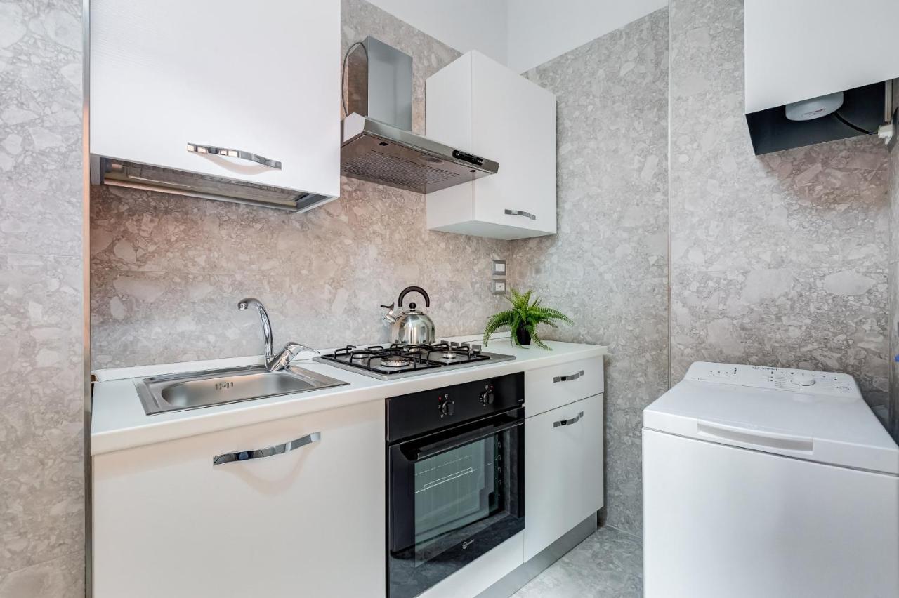 Crystal Trevi Fountain - Romedreamhome Ngoại thất bức ảnh