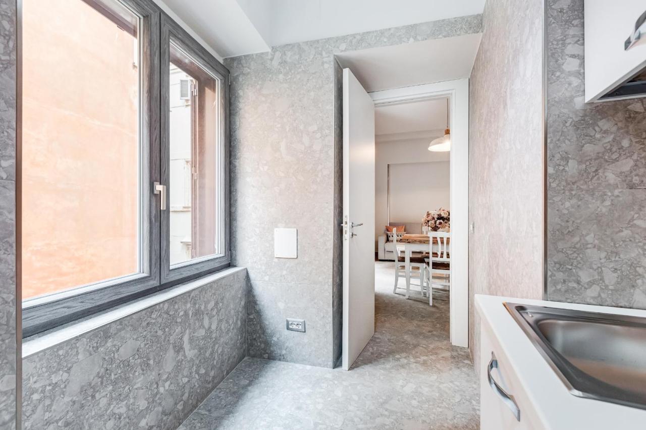 Crystal Trevi Fountain - Romedreamhome Ngoại thất bức ảnh
